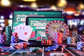 Live Qiu Qiu table with dealer and real-time card display at slot gasing777